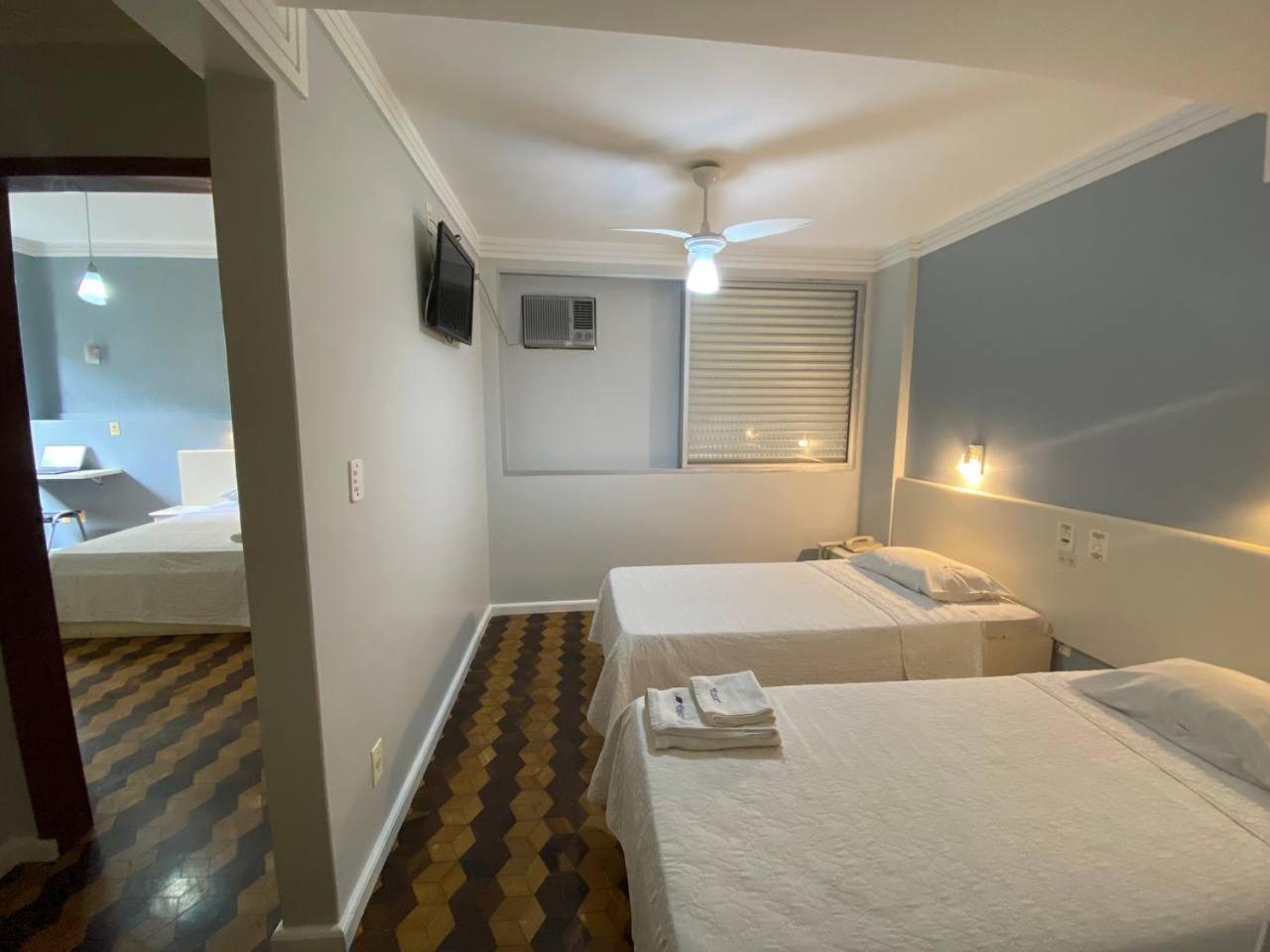 Oscar Palace Hotel - Centro De Tubarao Luaran gambar